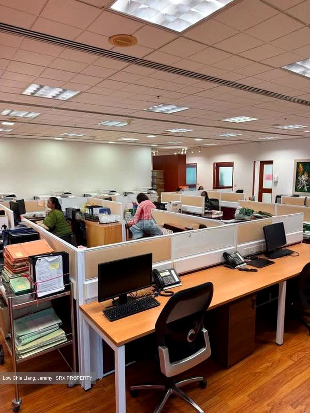 UE Square (D9), Office #609004771
